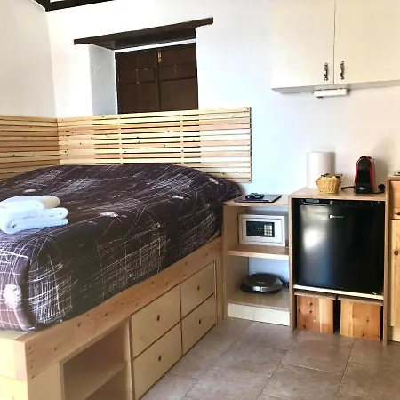 Pablito House * Monemvasia